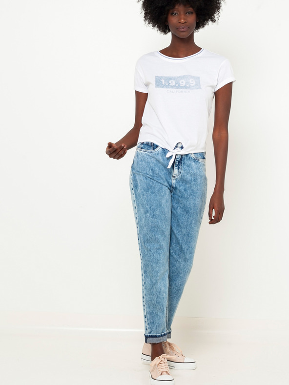 CAMAIEU Weißes T-Shirt mit Schriftzug und Knoten CAMAIEU