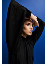 Moodo Schwarze Bluse mit transparenten Ärmeln