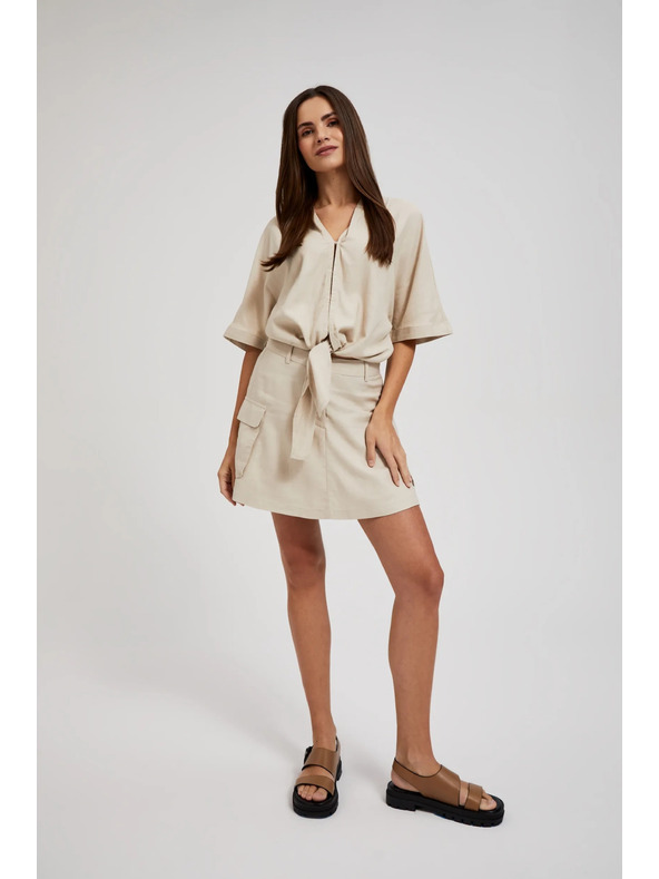 Moodo Cremefarbene Shorts mit Taschen