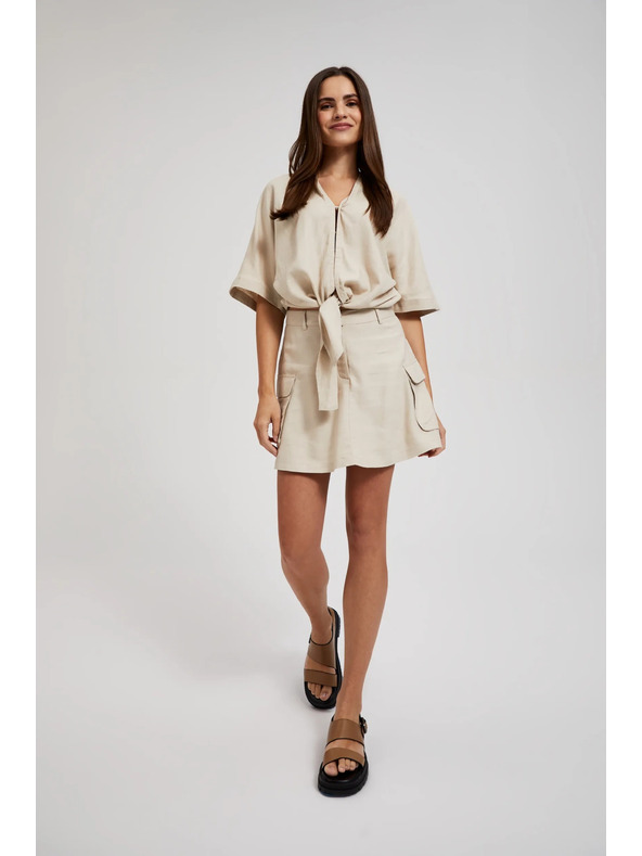 Moodo Cremefarbene Shorts mit Taschen