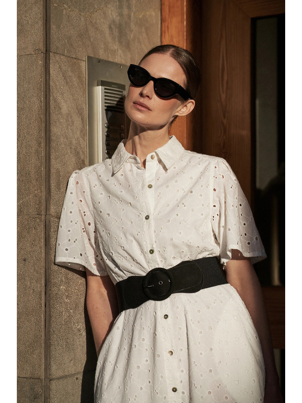 Moodo Weiße Madeira-Kleider