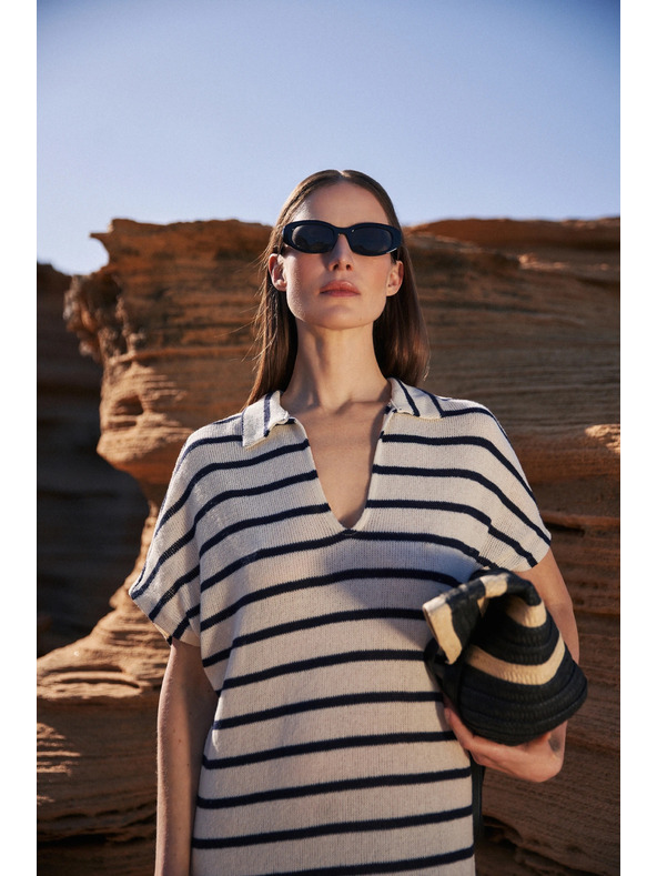 Moodo Lockeres gestreiftes Kleid