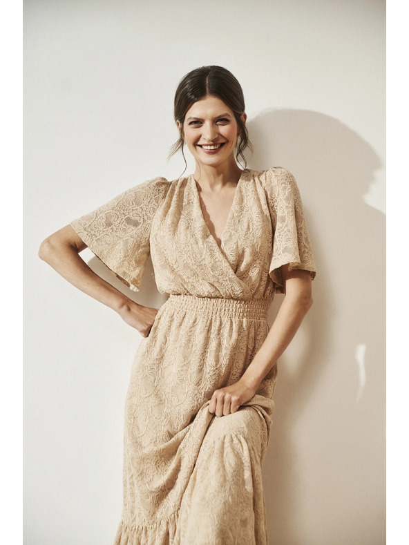 Moodo Cremefarben Spitzen-Maxikleid