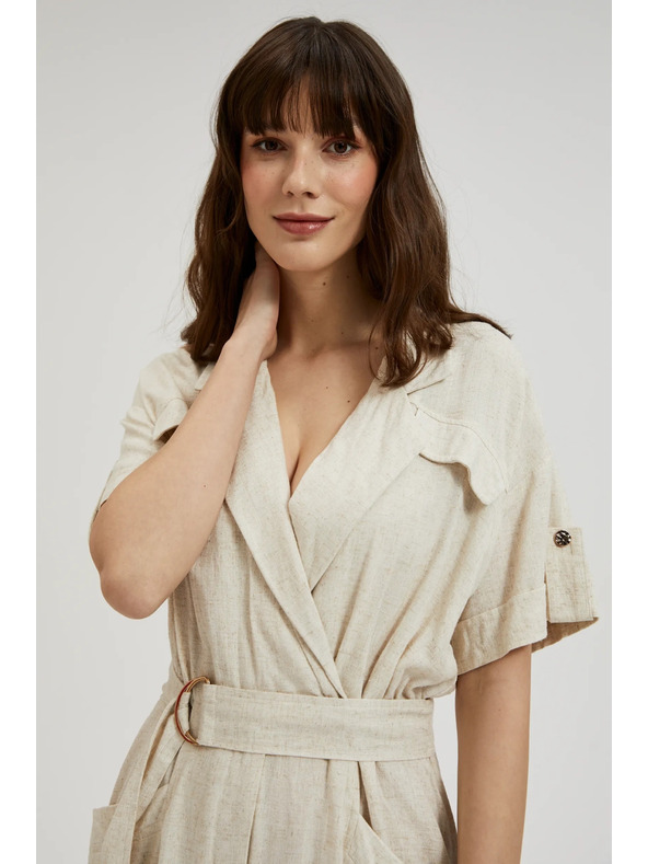 Moodo Beiges Kleid mit Gürtel