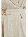 Moodo Beiges Kleid mit Gürtel