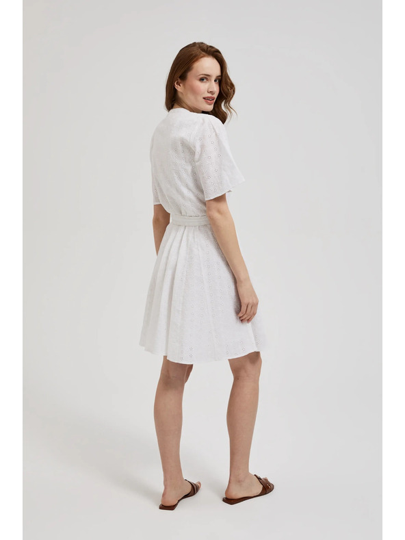 Moodo Kurzes Hemdblusenkleid mit Gürtel