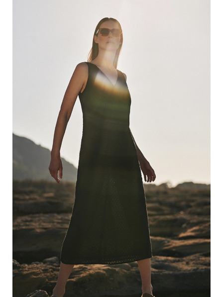 Moodo Schwarzes Trägerkleid