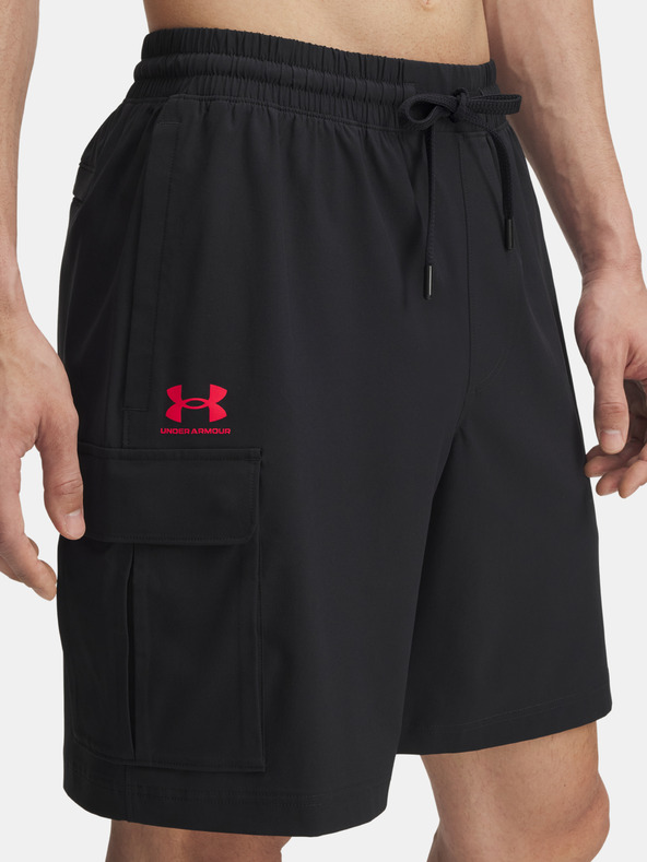 Under Armour Herren Shorts Under Armour UA Vibe Woven Cargo Short-BLK