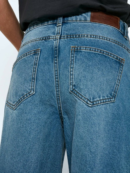 Noisy May Hellblaue Jeans mit weitem Bein Noisy May Amanda