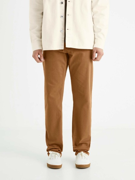 Celio Braune Herrenjeans mit geradem Schnitt Celio Vopry1