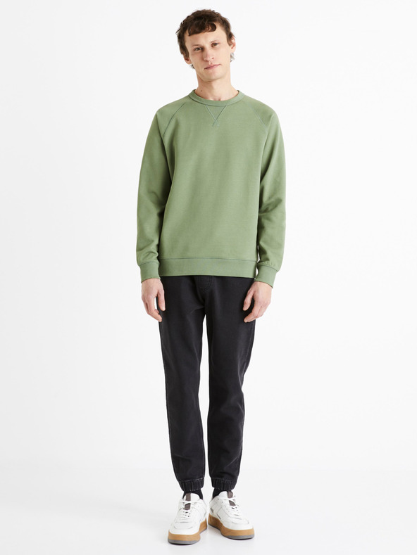 Celio Grünes Herren-Basic-Sweatshirt aus Baumwolle Celio Debiais