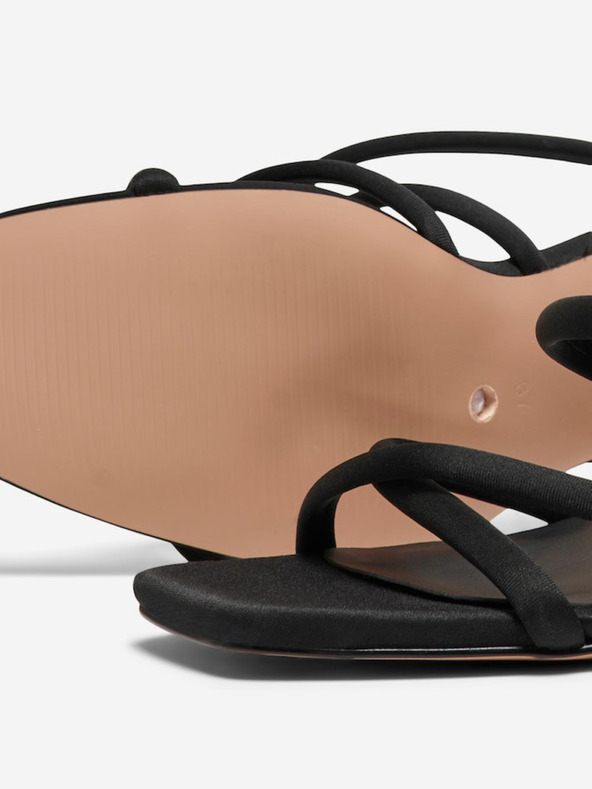 ONLY Schwarze Damen-Sandalen mit Absatz ONLY Amina-1