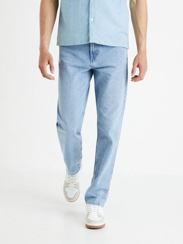 Celio Hellblaue Herrenjeans mit gerader Passform Celio Foloose