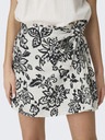 ONLY Weiße gemusterte Damen-Shorts/-Röcke ONLY Kiera