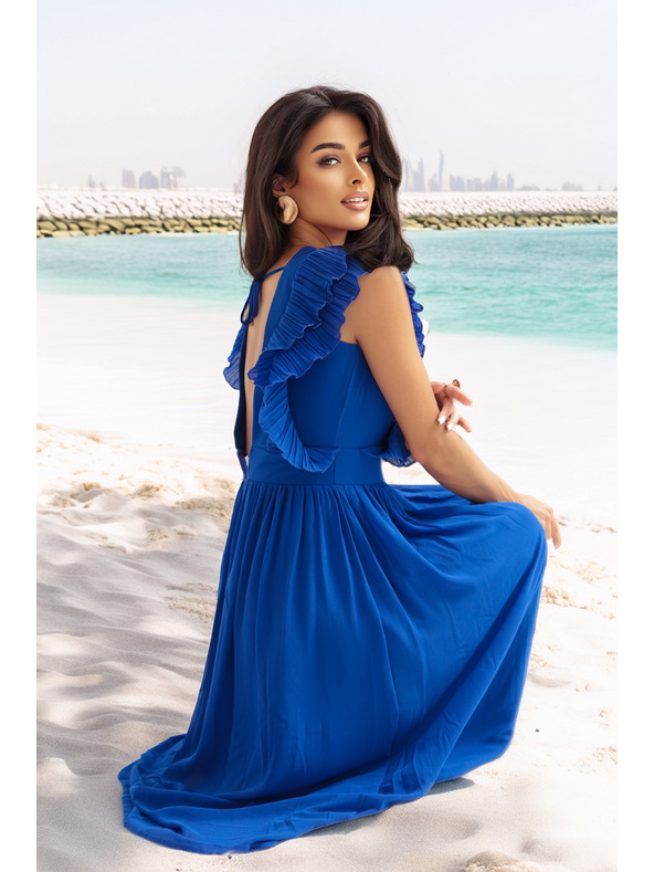 numoco Midikleid YANA mit plissierten Volants und Ausschnitt - kornblumenblau