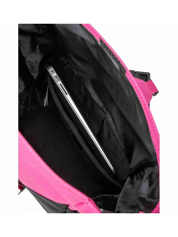 Meatfly Meatfly Rucksack Holler Pink / Schwarz 28 L | Schwarz | Volumen 28 L