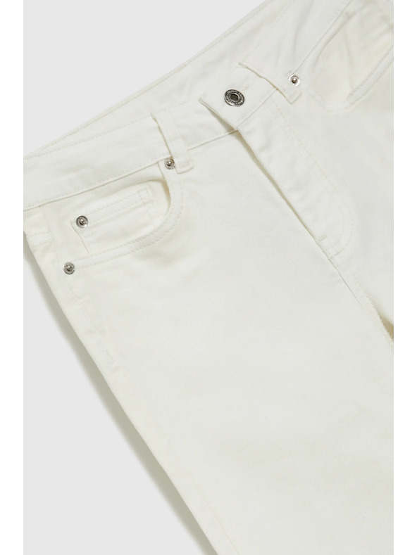 Moodo Cremefarbene Damen Schlagjeans