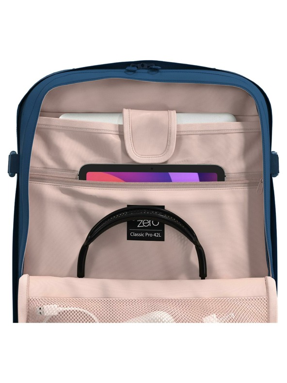 CabinZero CabinZero Classic Pro 42L Jodphur Blue