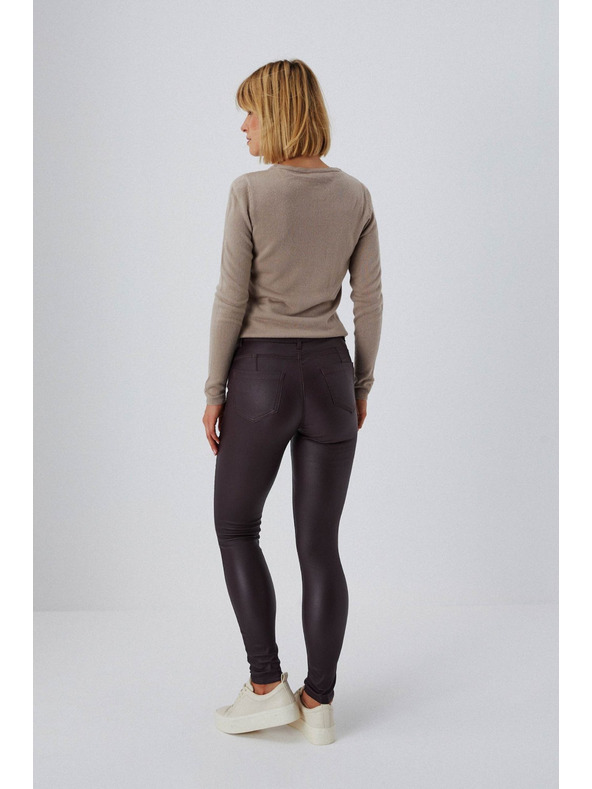 Moodo Taillierte Wachshose Moodo