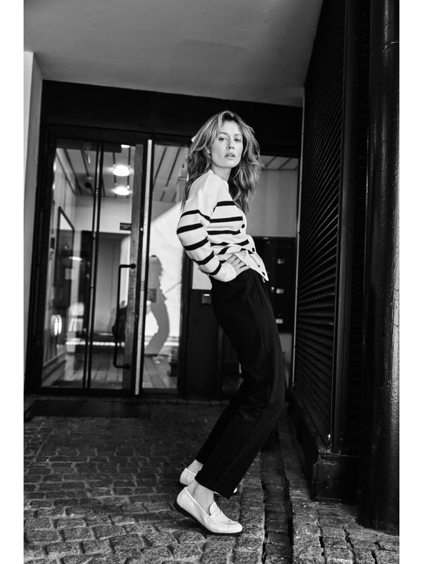 Moodo Schwarze Damenhosen Moodo