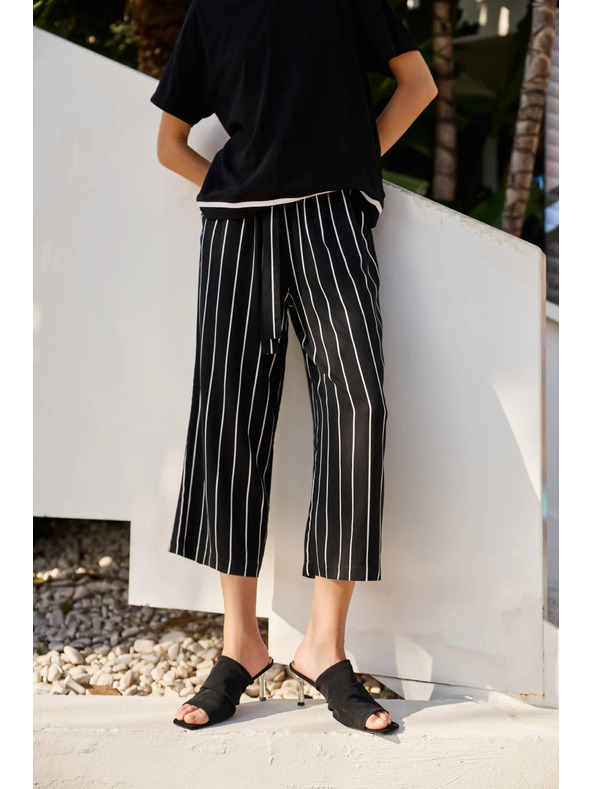 Moodo Damen Gestreifte Hosen Moodo