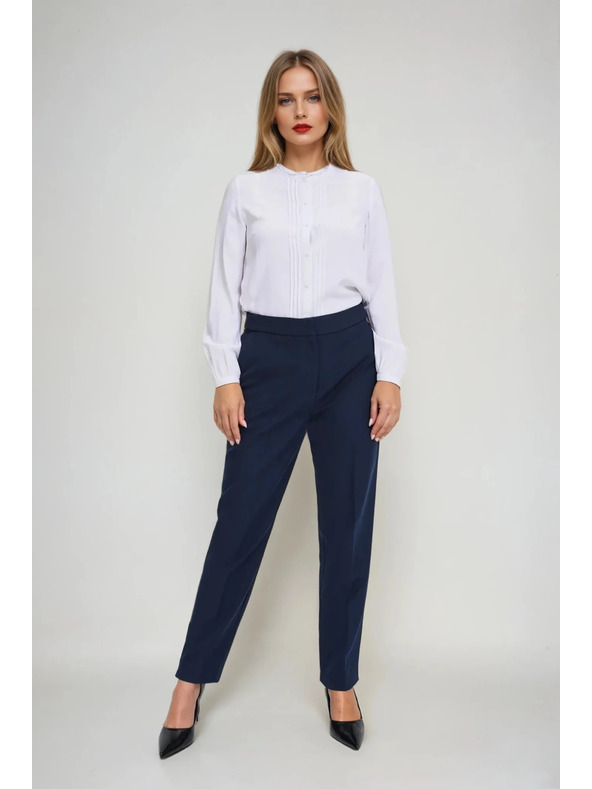 Moodo Weiße Damenbluse mit Stehkragen von Moodo