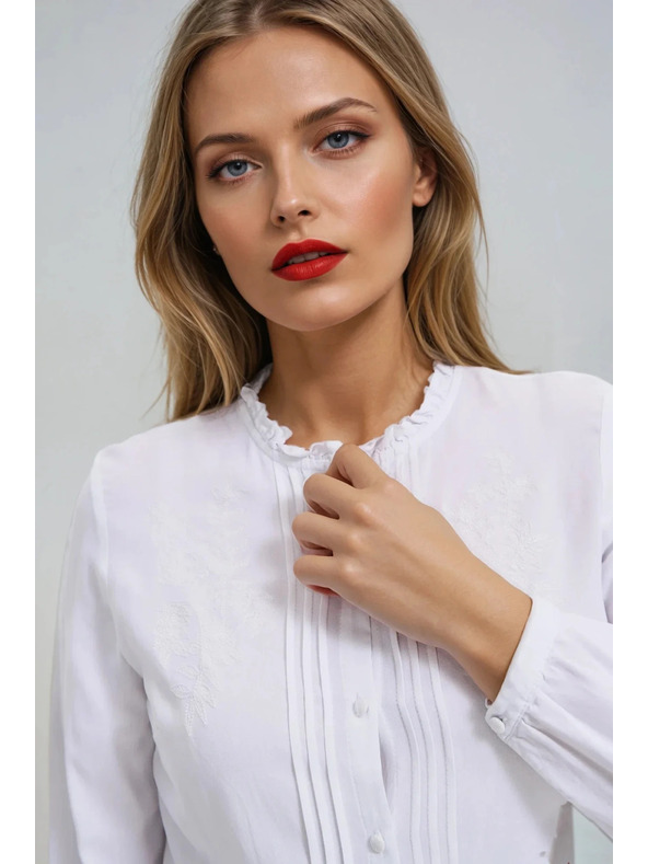 Moodo Weiße Damenbluse mit Stehkragen von Moodo