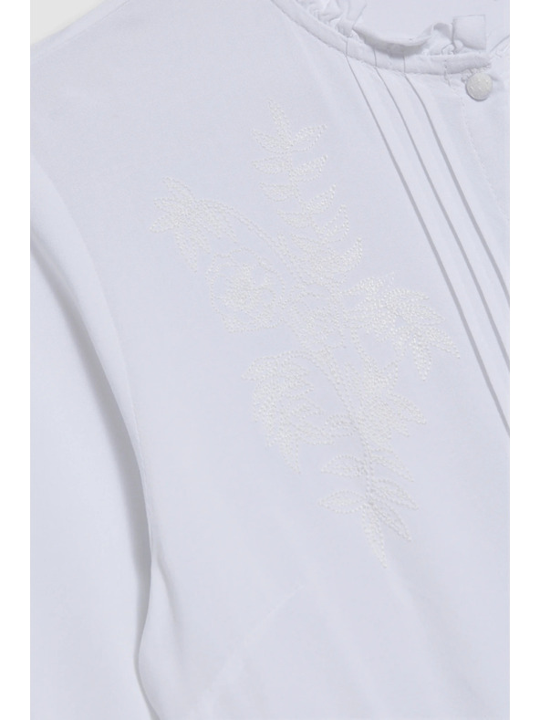 Moodo Weiße Damenbluse mit Stehkragen von Moodo