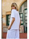 Moodo Weiße Bluse mit schwarzen Blumen