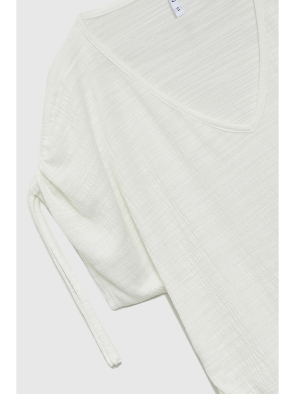 Moodo Weißes Top mit Raffung an den Ärmeln