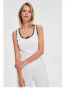Moodo Weißes Damen-Top mit schwarzem Saum