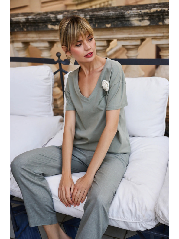 Moodo Damen-T-Shirt Moodo mit Blumenapplikation