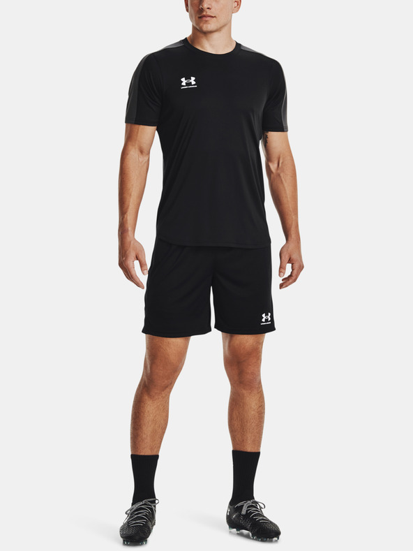 Under Armour Herren-Shorts Under Armour Challenger Core Short