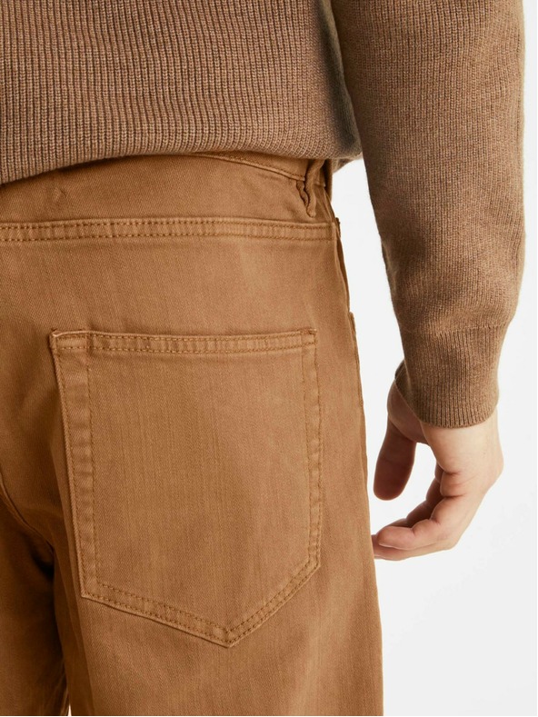 Celio Braune Herrenjeans mit geradem Schnitt Celio Vopry1