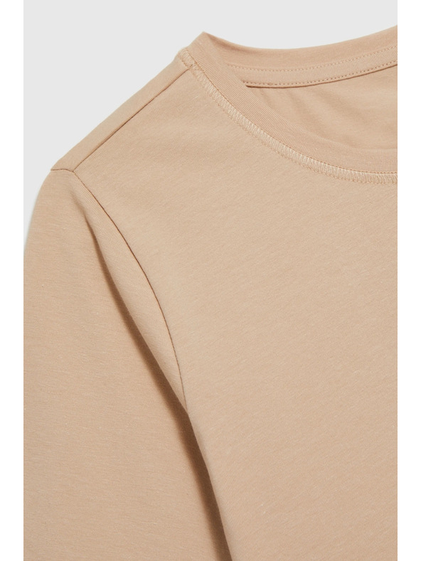 Moodo Beiges T-Shirt mit kurzen Ärmeln Moodo