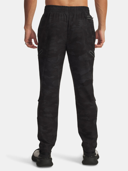 Under Armour Herren-Sporthose Under Armour UA Unstoppable Cargo Pant-BLK