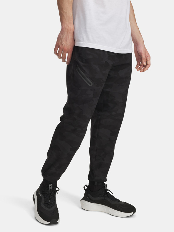 Under Armour Herren-Jogginghose Under Armour UA Unstoppable Woven Jogger-BLK