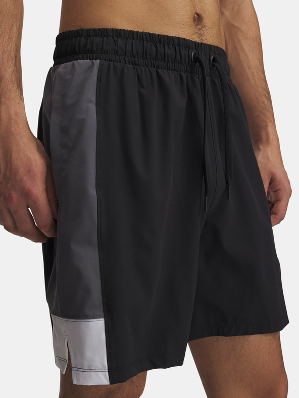 Under Armour Herren Under Armour UA Zone 7in Woven Short