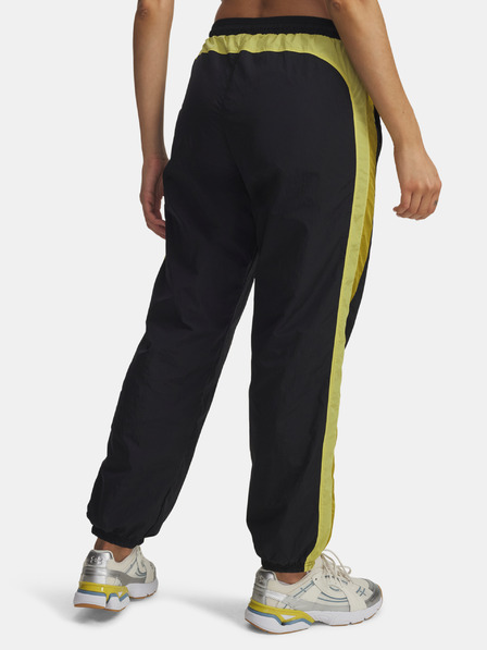 Under Armour Damen-Sporthose Under Armour UA Icon Crinkle Pant-BLK