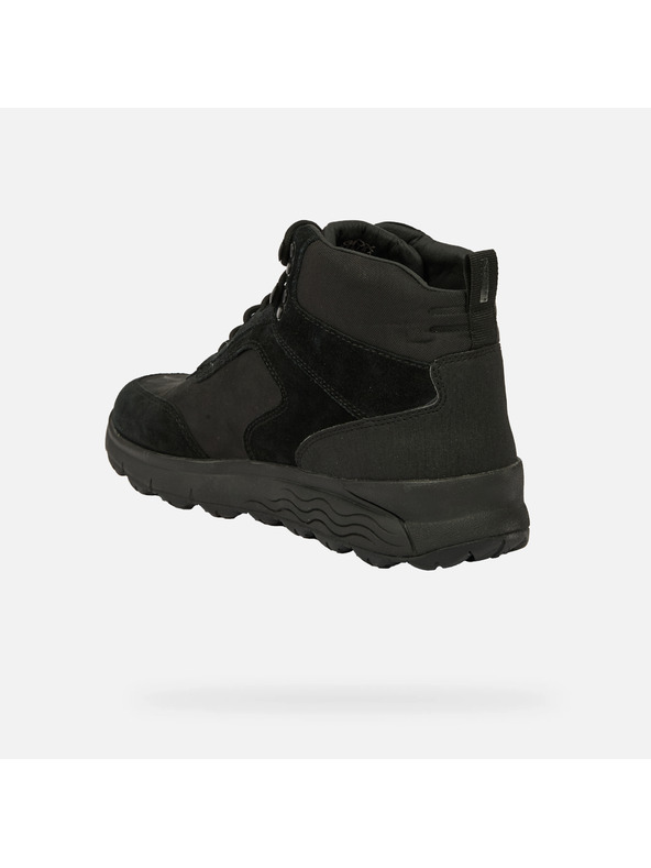 Geox Schwarze Herren-Stiefeletten Geox Spherica 4X4 B ABX