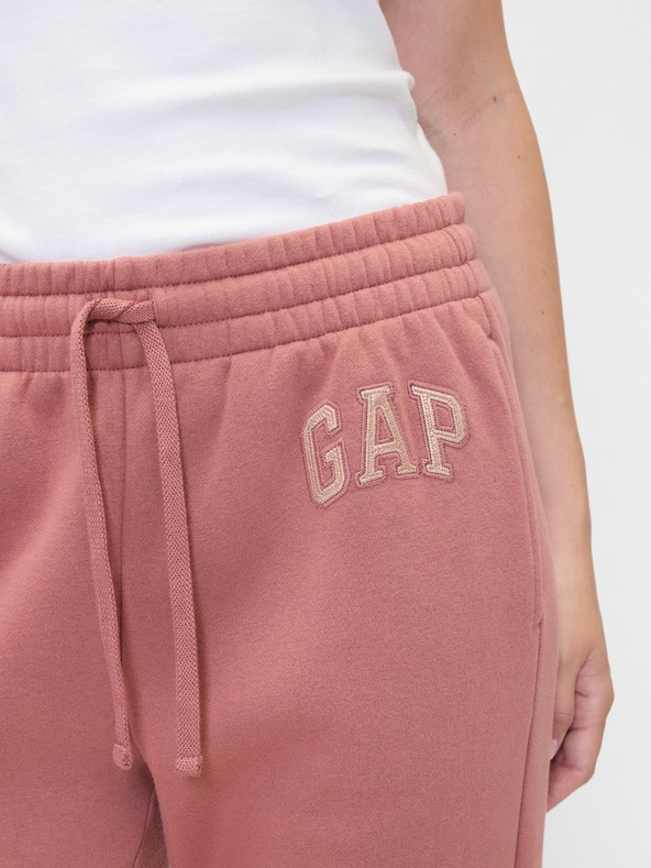 GAP Herren Sweatpants mit Fleece und Logo GAP