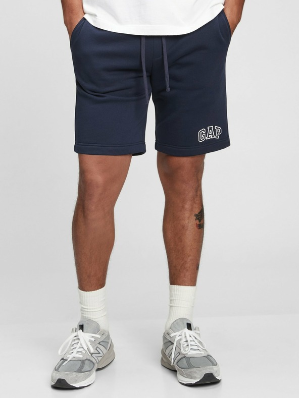 GAP Shorts GAP Logo