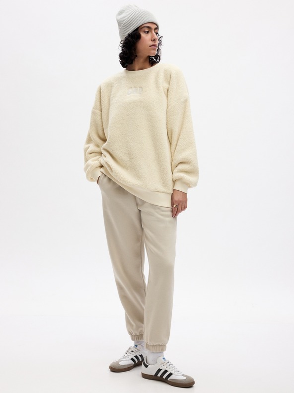 GAP Plüsch-Sweatshirt mit GAP-Logo