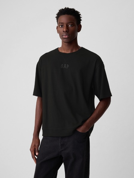 GAP T-Shirt mit kleinem Logo GAP