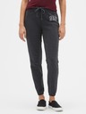 GAP Sweatpants mit Fleece und Logo GAP