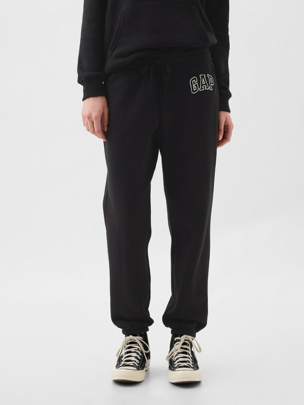 GAP Herren Sweatpants mit Fleece und Logo GAP