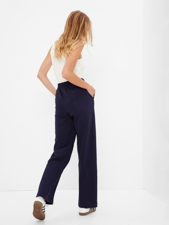 GAP Herren Sweatpants mit Fleece und Logo GAP