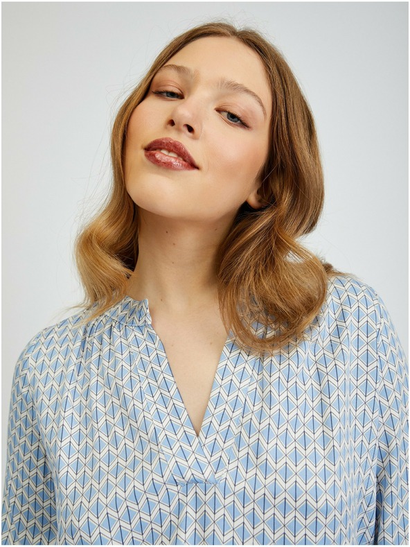 Orsay Hellblaue gemusterte Damenbluse ORSAY