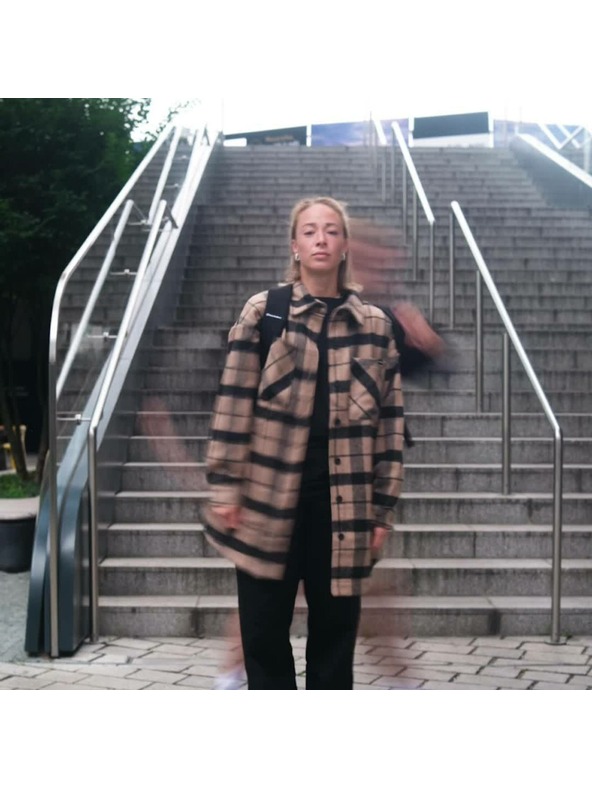 Horsefeathers Mantel Intan - brown