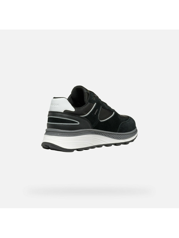 Geox Schwarze Herren-Turnschuhe Geox Spherica Actif X1